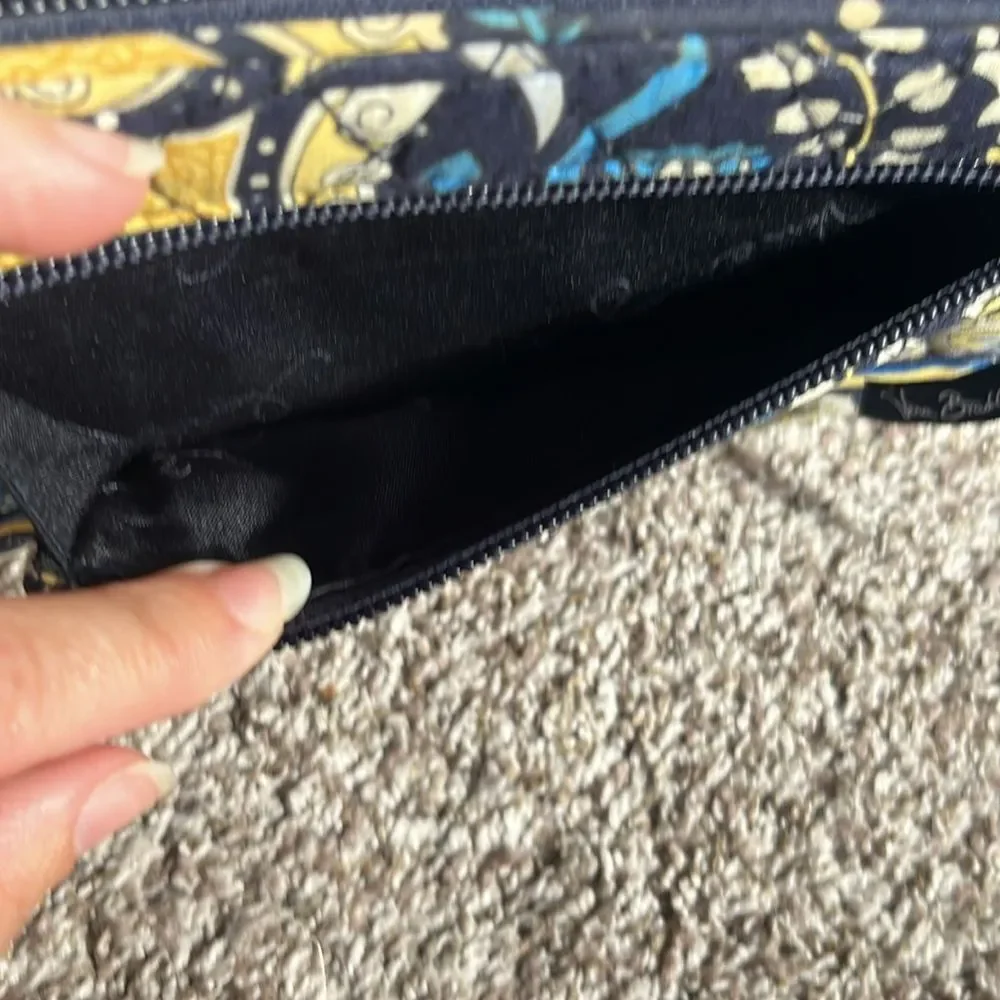 Vera Bradley, turn lock wallet, Ellie retired design, blue and yellow